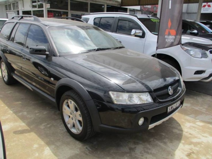 2006 Holden Adventra