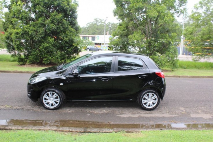 2011 Mazda 2 DE Neo Hatchback for sale 