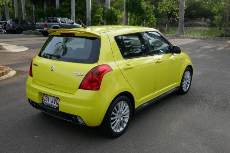 2006 Suzuki Swift RS Hatchback Hatchback