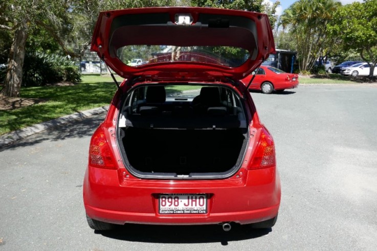 2006 Suzuki Swift RS Hatchback 