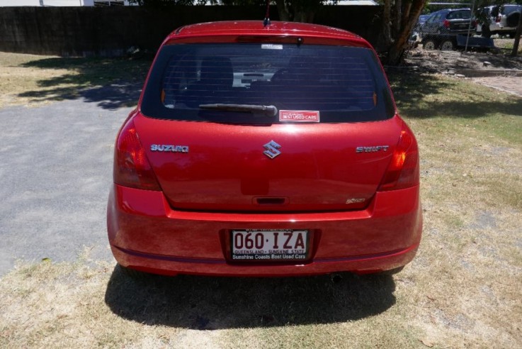 2005 Suzuki Swift RS Hatchback Hatchback