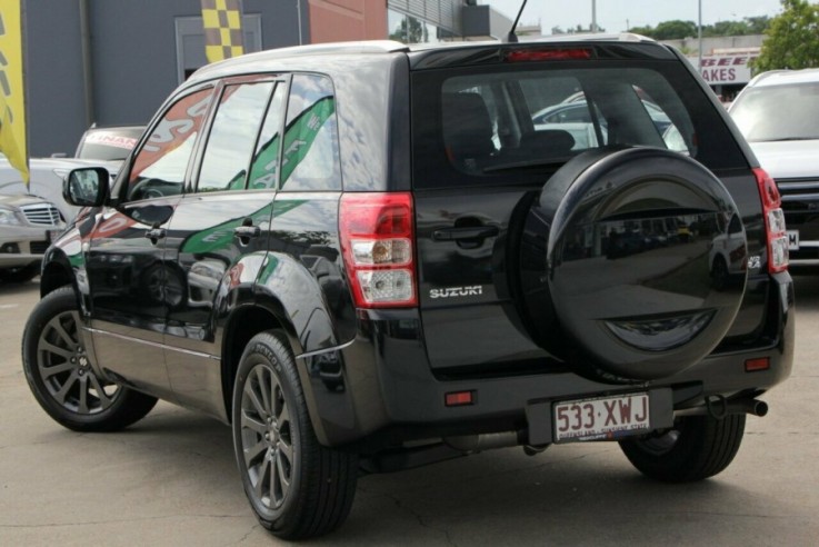 2017 Suzuki Grand Vitara Navigator 2WD