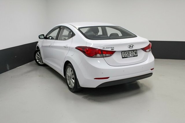 2015 Hyundai Elantra SE Sedan