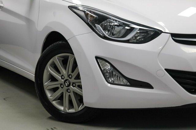 2015 Hyundai Elantra SE Sedan