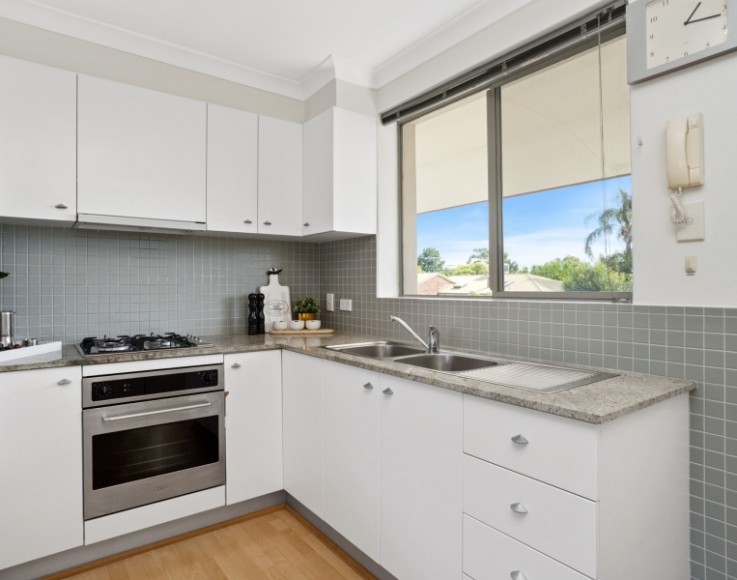 17/23 HENSMAN ROAD SUBIACO