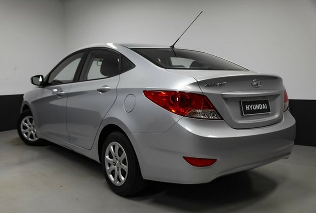 2013 Hyundai Accent Active Sedan