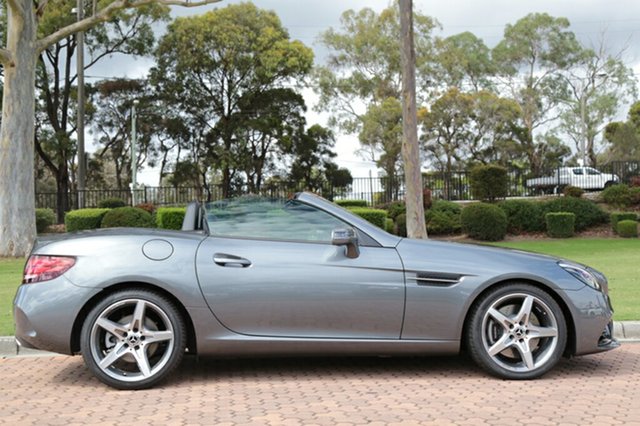 2017 Mercedes-Benz SLC300 9G-TRONIC Road