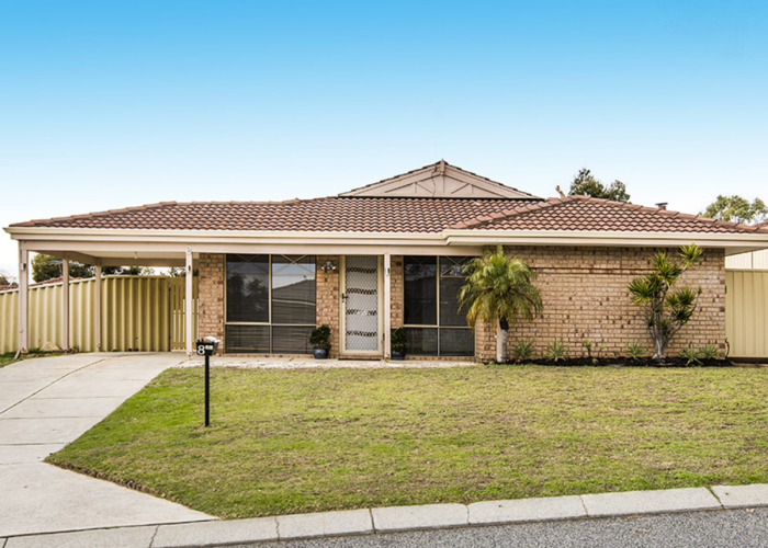 8 Fontana Cove  JOONDALUP,	WA 6027