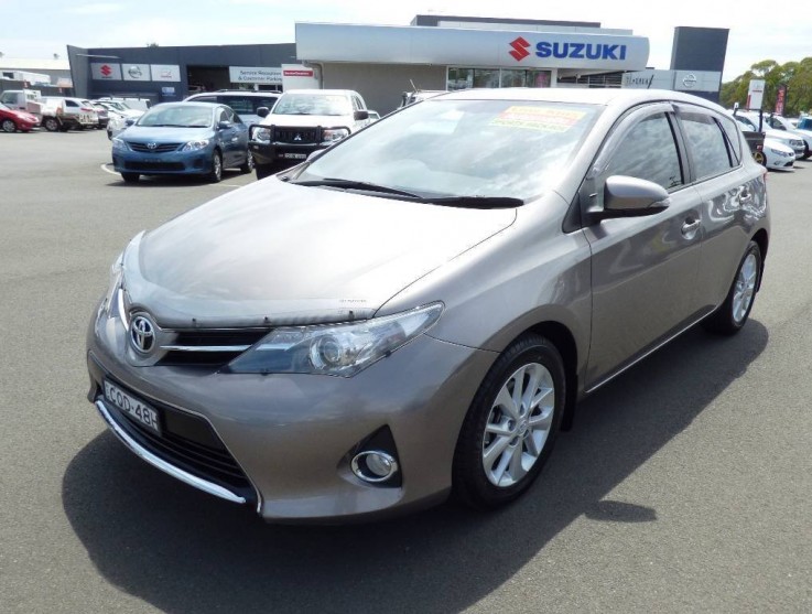 Toyota Corolla Ascent Sport ZRE182R