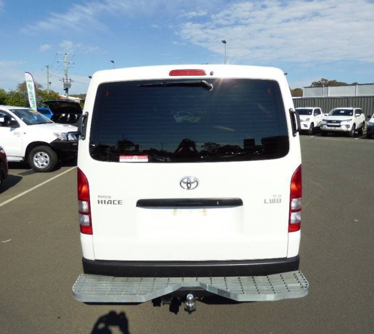 Toyota Hiace LWB KDH201R MY14