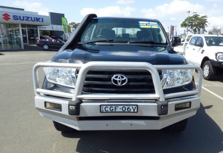 Toyota Landcruiser GXL 4X4 UZJ200R