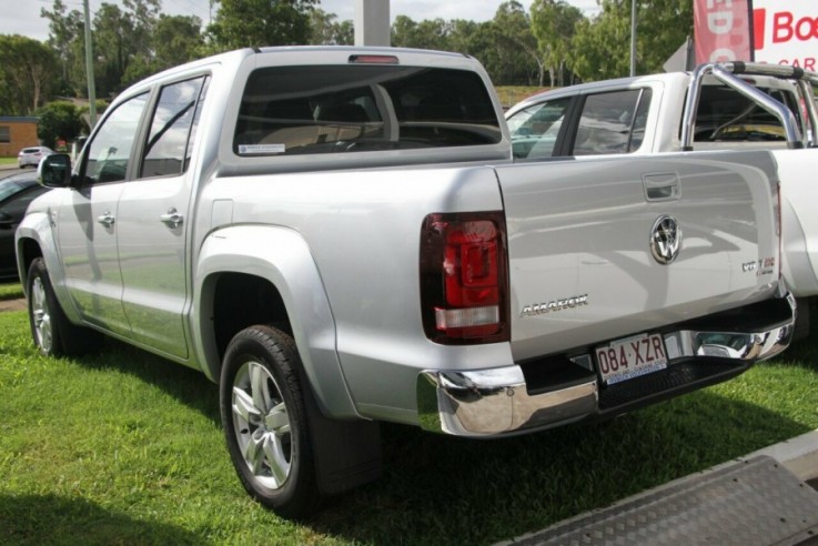 MYV6 Volkswagen Amarok Sportline Utility