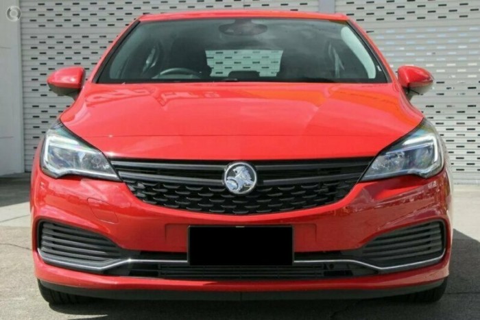 Holden Astra BK MY17 R Hatchback 