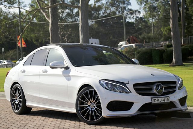 2015 Mercedes-Benz C300 BlueTEC 7G-Troni