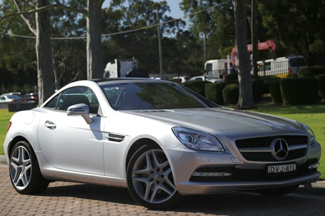 2015 Mercedes-Benz SLK200 9G-TRONIC Road