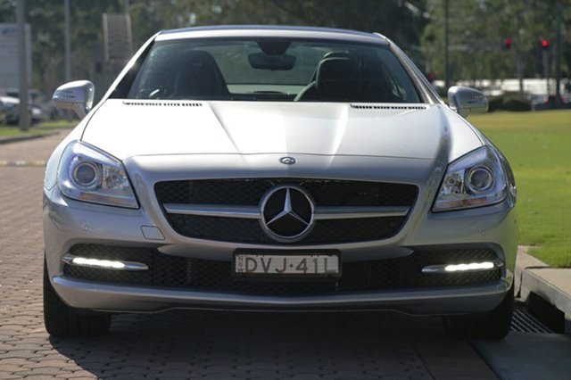 2015 Mercedes-Benz SLK200 9G-TRONIC Road