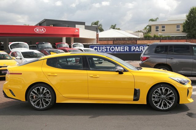 2017 Kia Stinger GT-Line Fastback Sedan