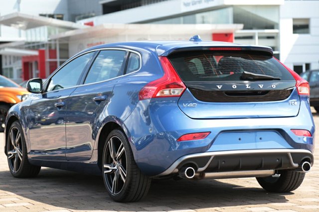 2017 Volvo V40 T5 Adap Geartronic R-Desi