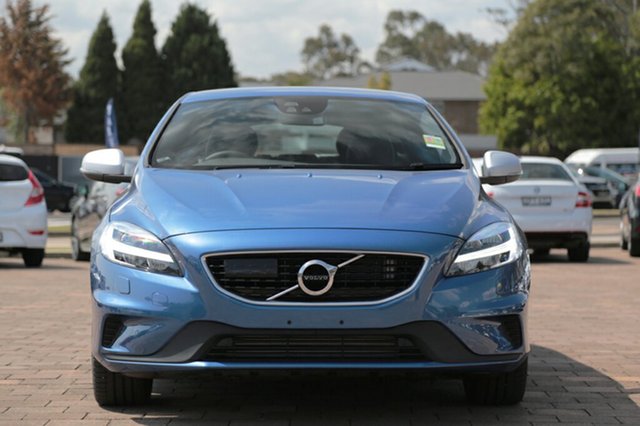 2017 Volvo V40 T5 Adap Geartronic R-Desi