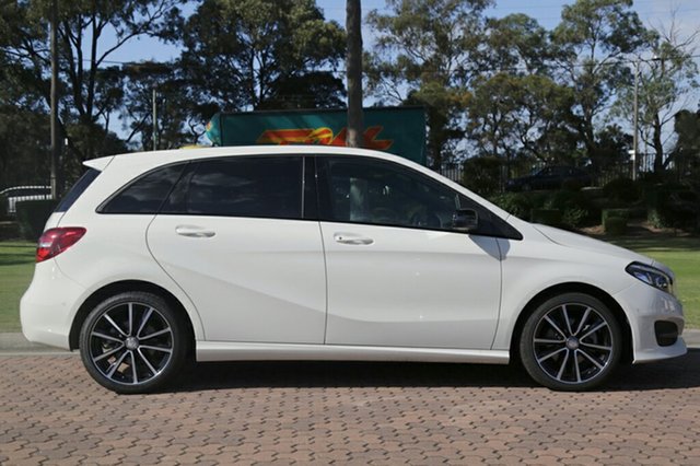 2017 Mercedes-Benz B180 DCT Hatchback