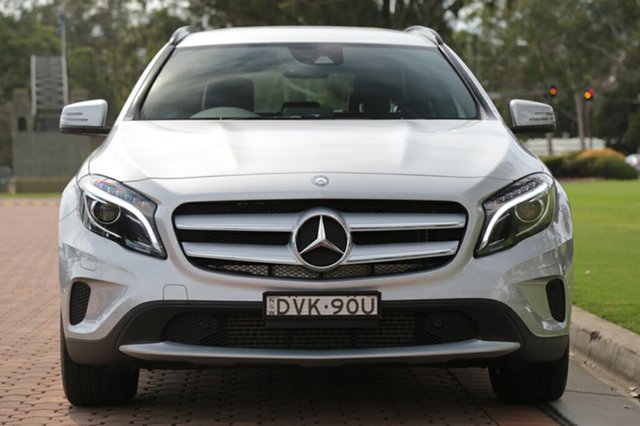 2017 Mercedes-Benz GLA180 DCT SUV