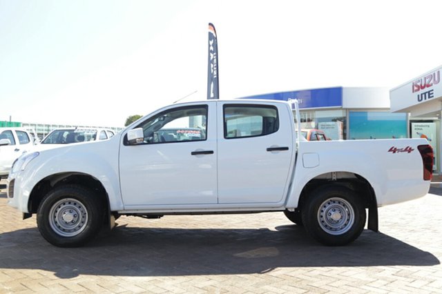 2017 Isuzu D-MAX SX Crew Cab Utility