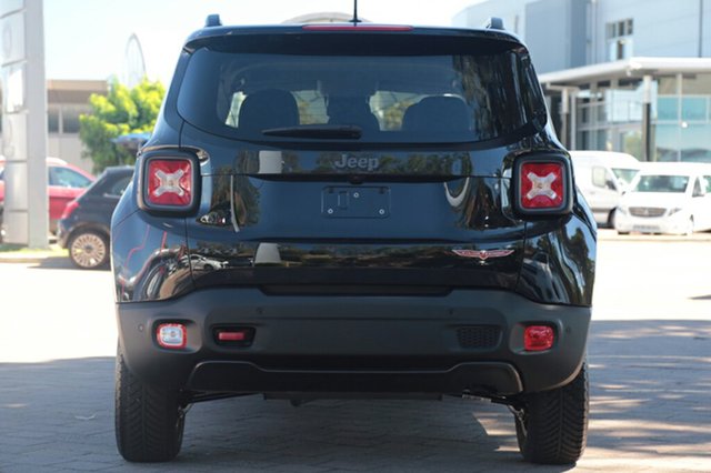 2017 Jeep Renegade Trailhawk AWD SUV