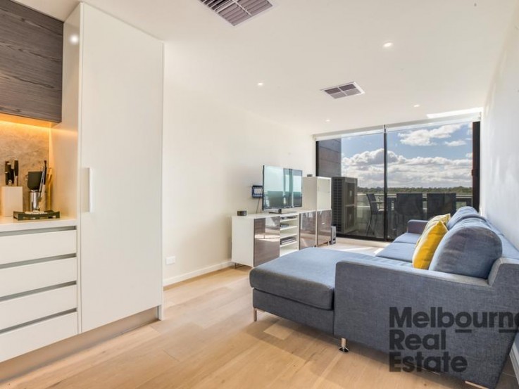 214/88 Trenerry Crescent