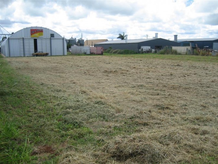 LARGE INDUSTRIAL ALLOTMENT