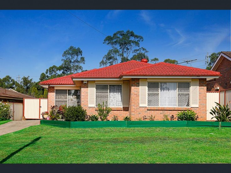 45 Dickens Road Wetherill Park NSW 2164