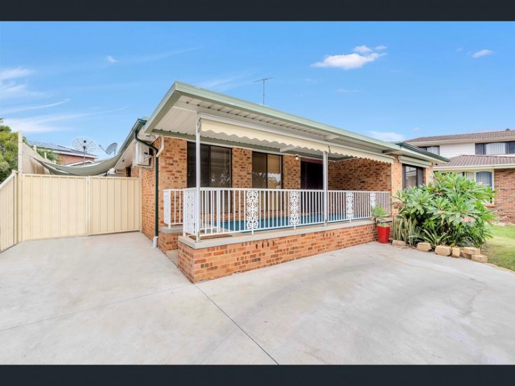 12 Shelley Place Wetherill Park NSW 2164