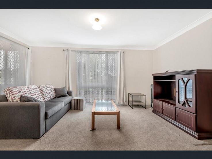 21 McCarthy Street Fairfield West NSW 21