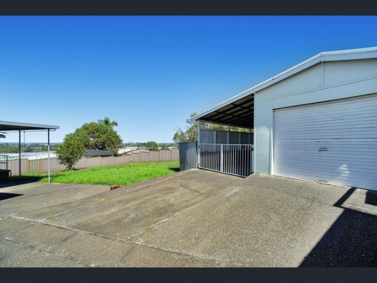 5 Wyatt Pl Greystanes NSW 2145