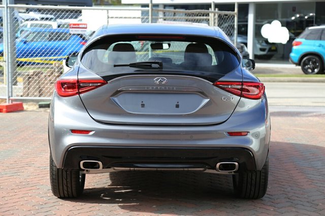 2016 Infiniti Q30 GT 1.6T Hatchback