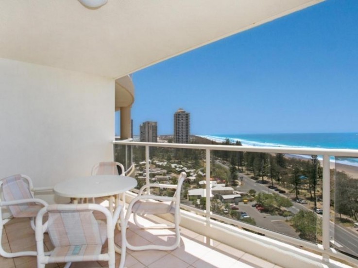 125/59 Pacific Street Main Beach Qld 421