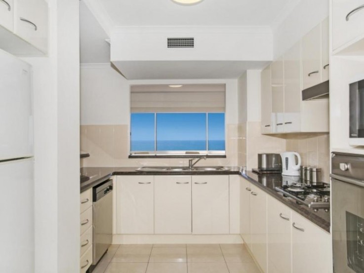 125/59 Pacific Street Main Beach Qld 421