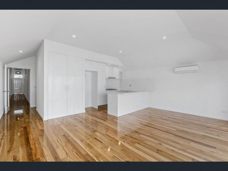 3 Princess Street @$665 per week