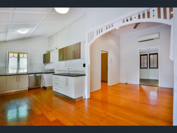 31 Norris Street @ $400 per week