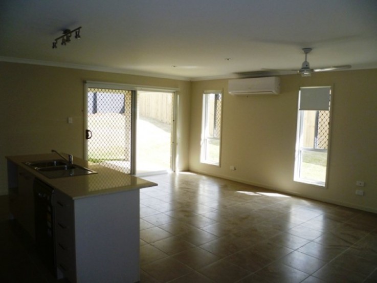 19 Isla Court @$230 per week