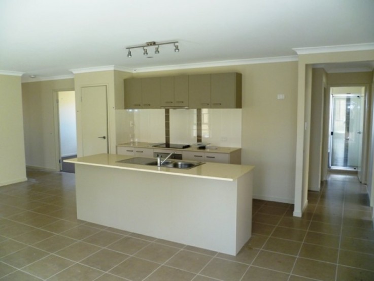 19 Isla Court @$230 per week