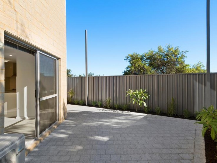 14 Orion Court Craigie WA 6025