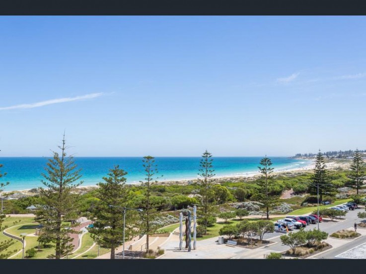 501/21 Freeman Loop North Fremantle WA 6