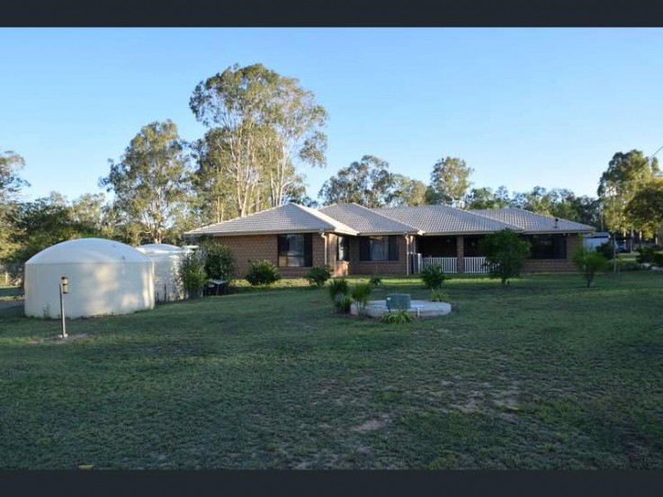 123 Cedar Avenue Esk Qld 4312