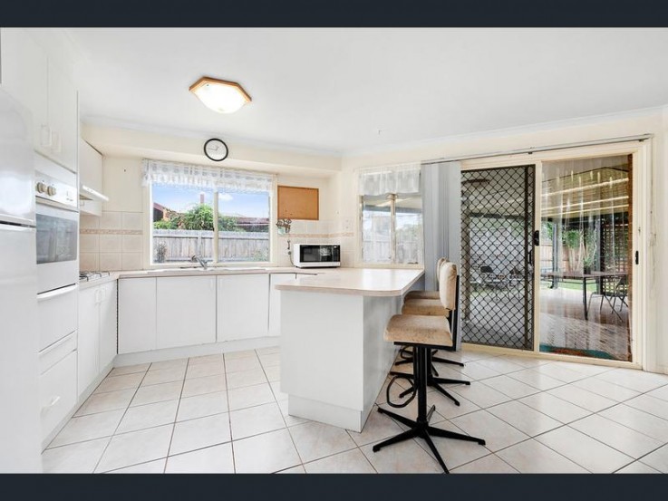 8 Elizabeth Street Bayswater Vic 3153