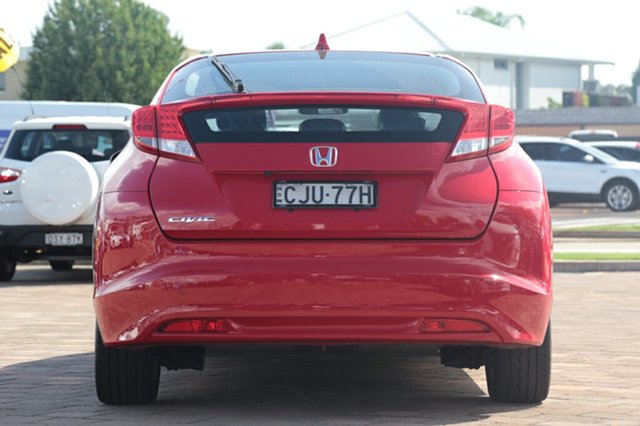 2012 Honda Civic VTi-L Hatchback