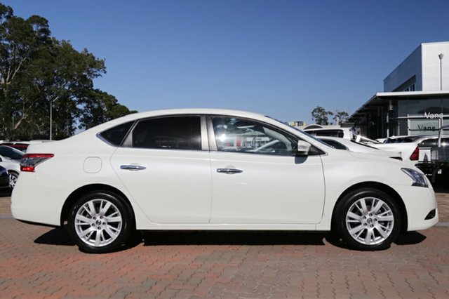 2013 Nissan Pulsar TI Sedan