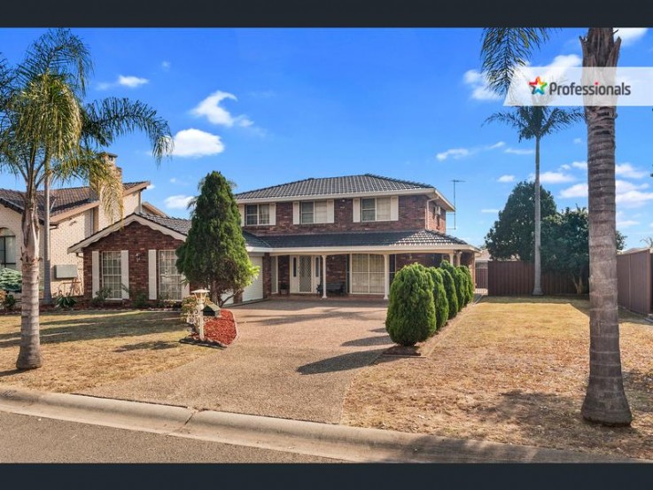 10 Aintree Close Casula NSW 2170