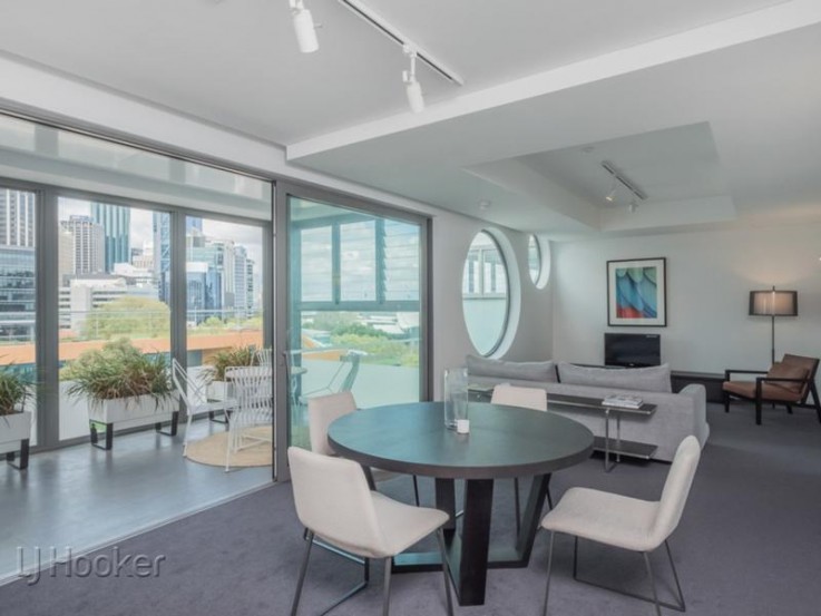 20/35 Mount Street @$675 per week