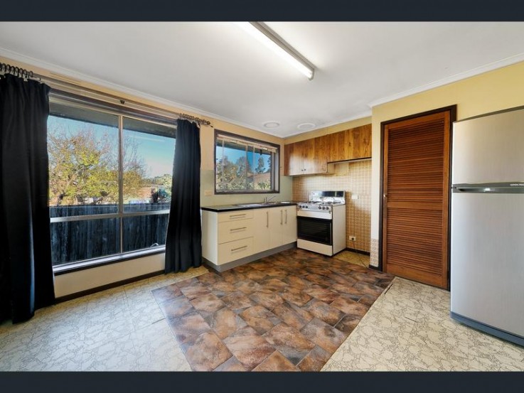 4/120 Kelvinside Road Noble Park Vic 317