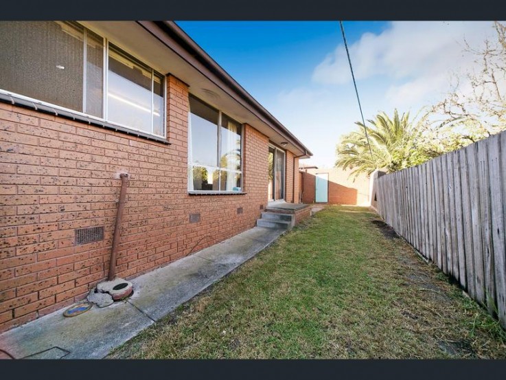 4/120 Kelvinside Road Noble Park Vic 317